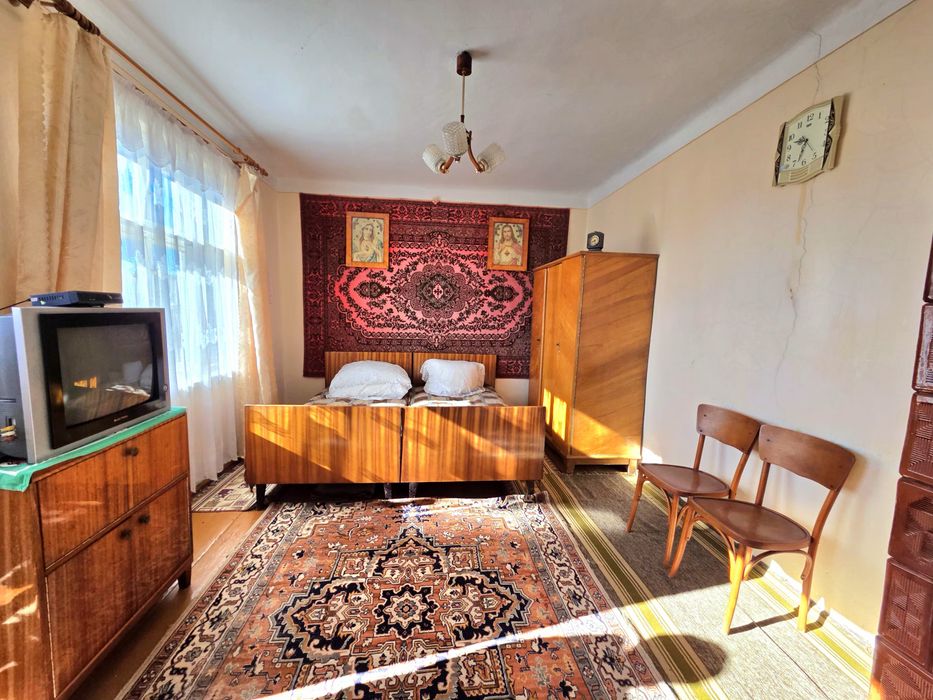 Продається цегляний будинок розташований неподалік м.Дрогобич мСтебник
