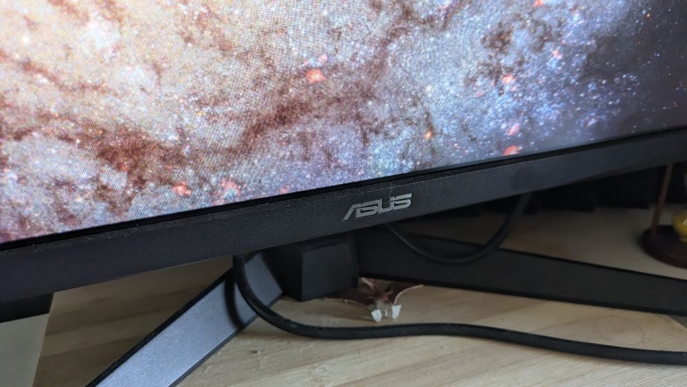 Ecrã Asus 27 polegadas 180hz full HD