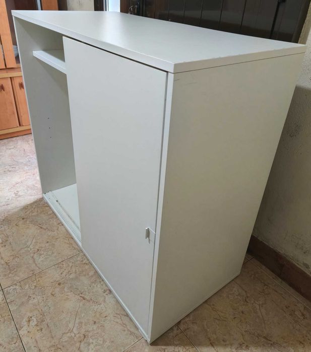 Armário VIHALS c/ Portas Deslizantes – Branco (95x47x90 cm)