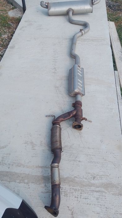 Вихлопна труба глушник каталізатор Jeep Cherokee KL 2.4 3.2