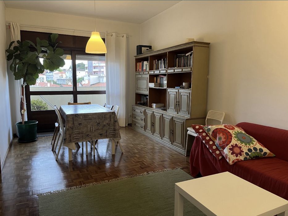 Alugo arrendo Quarto para trabalhador/a avenida marquês de pombal