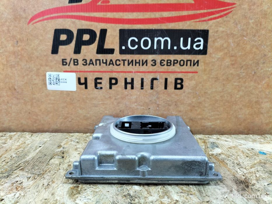 Opel Insignia B 17- Блок розжига фары модуль 39102898