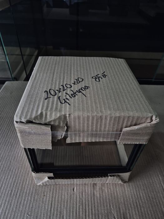 Terrarium 20x20x20 (gilotyna)