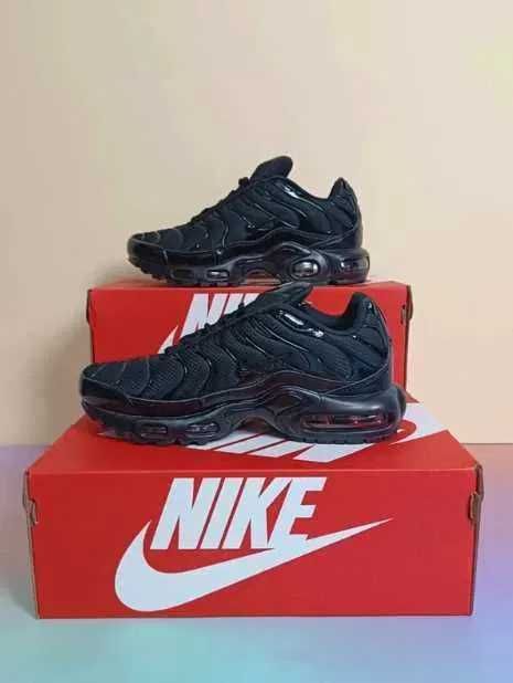 Buty Nike_Air _Max_TN_Plus_Black_ Rozmiar.43