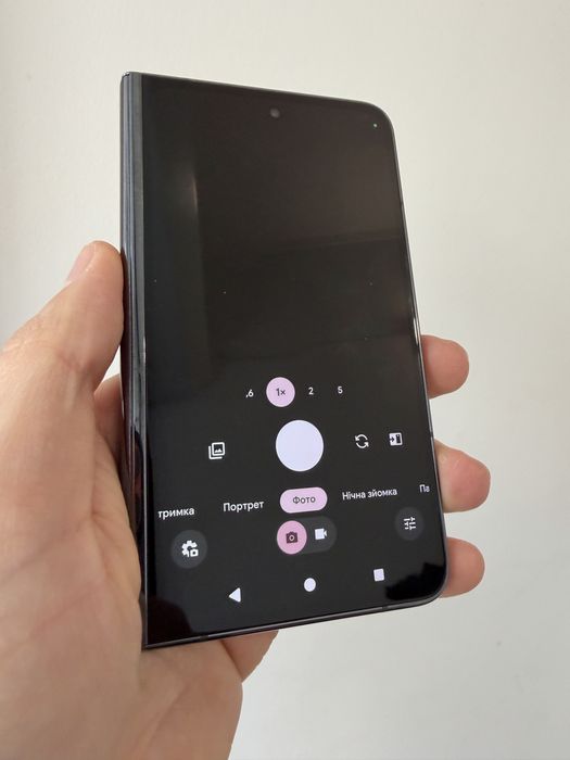 Pixel fold 12/256gb. Уцінка