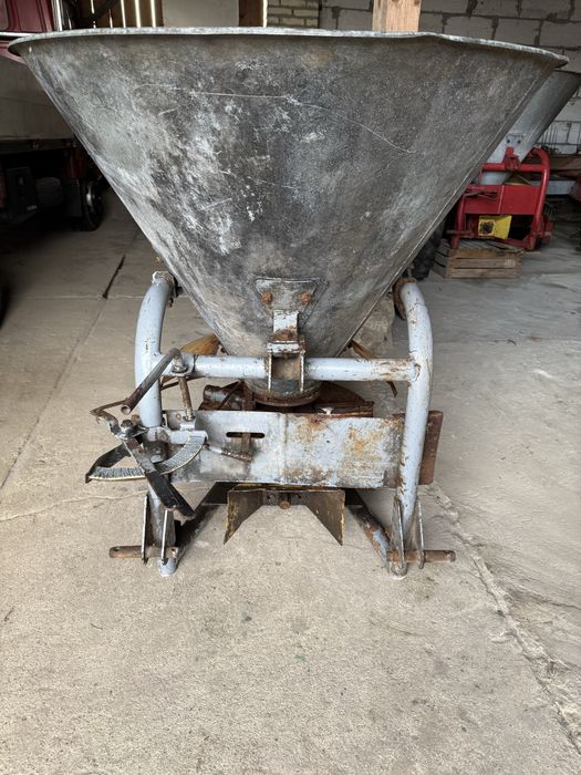 Rozsiewacz do nawozu