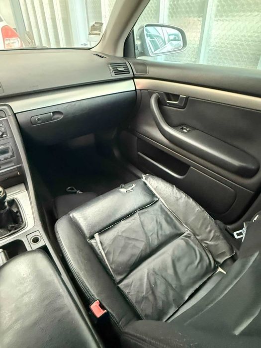 VENDO AUDI A4 2004 B6 (Peças ou reparação)