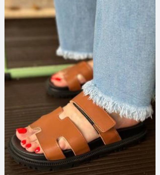 Сандалі шльопки Н 39 коричневі дуже зручні