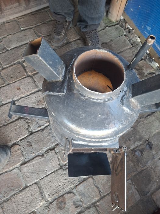 Piecyk  olejowy  uzywany