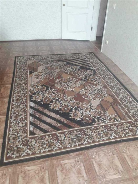 Трикімнатна квартира в Нових Санжарах