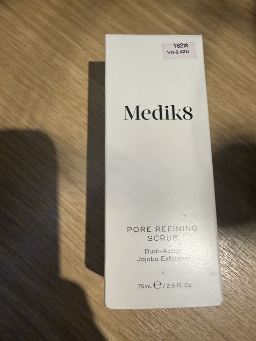 Peeling oczyszczajacy Pore refining scrub