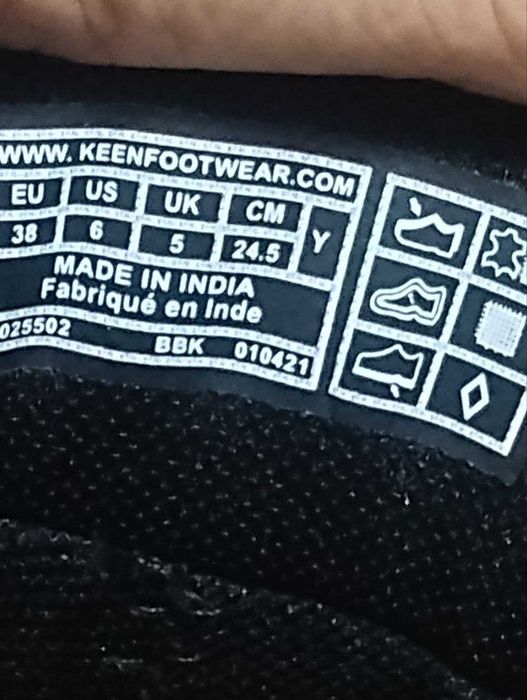 кроссовки  KEEN (новые)