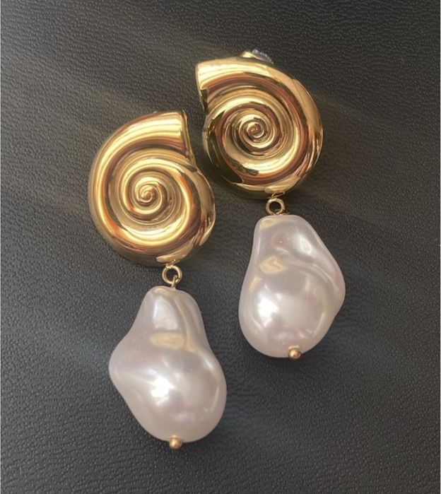 Сережки - пуссети