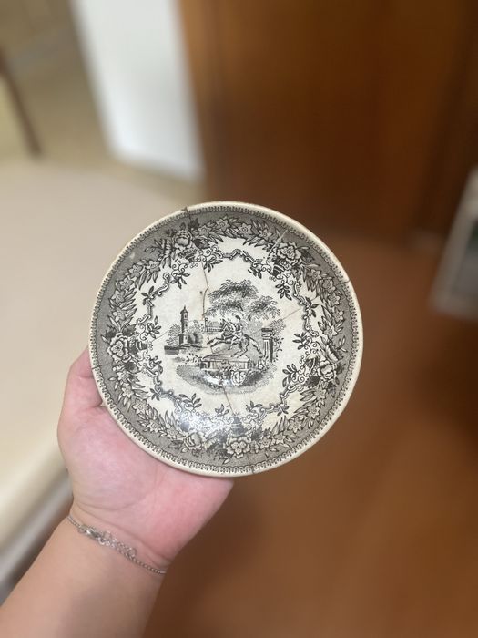 Antique Sacavém Tableware64740477526019125