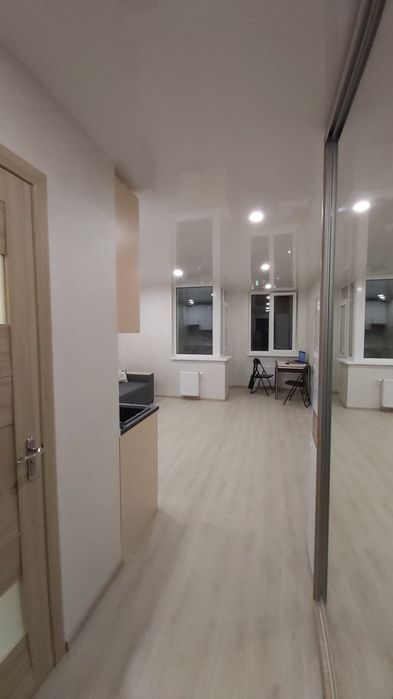 Здається нова студія м.Теремки пішки