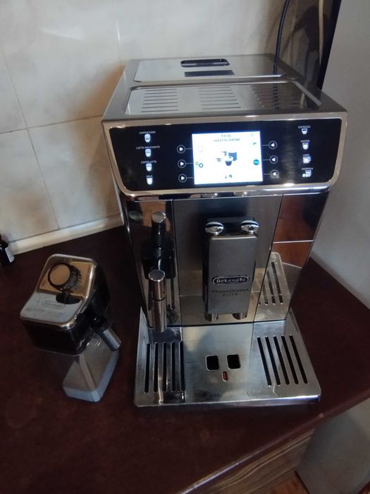 DeLonghi Primadonna Elite ecam 656.55 MS