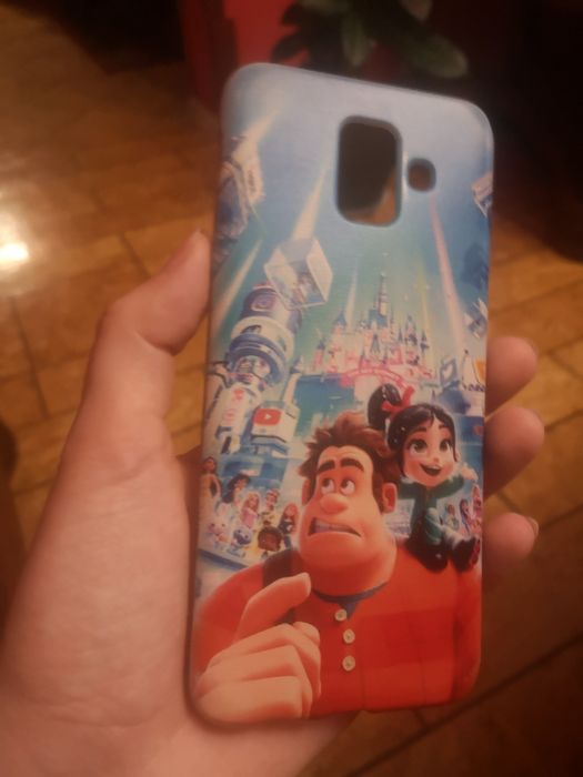 Etui do telefonu, model Samsung Galaxy A6+.