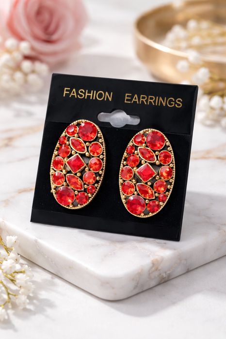 Жіночі прикраси різні