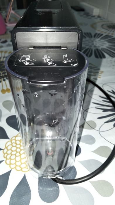 Vendo máquina de café ,está a funcionar perfeitamente
