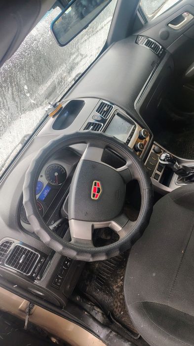 Продам джилі емкранд