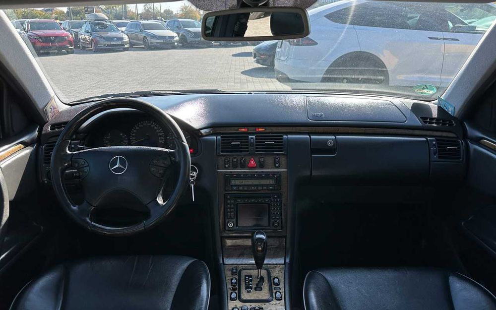 Mercedes-Benz E 320 CDI 2010