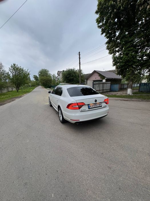 Skoda Superb 2014 VIN TMBAB43T3EB301028 фото оголошення 5 з 24