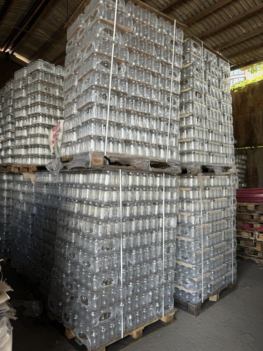 Банка 0,5 1л.1,5 л 3 л. Нова