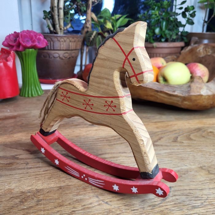 Drewniany Konik na Biegunach ¹⁰⁶