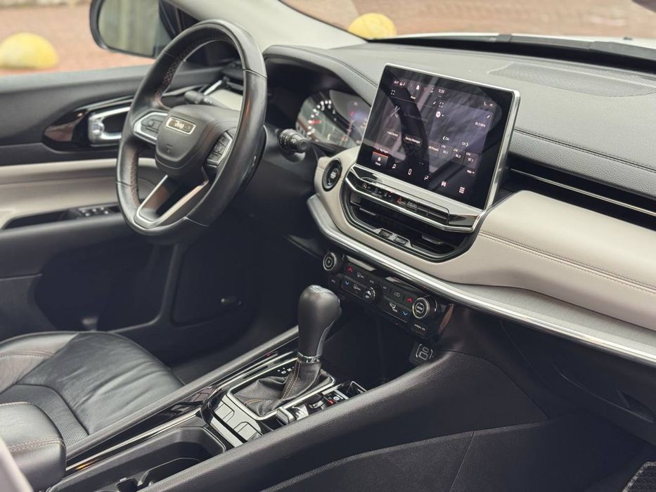 Jeep Compass 2022 модельного року