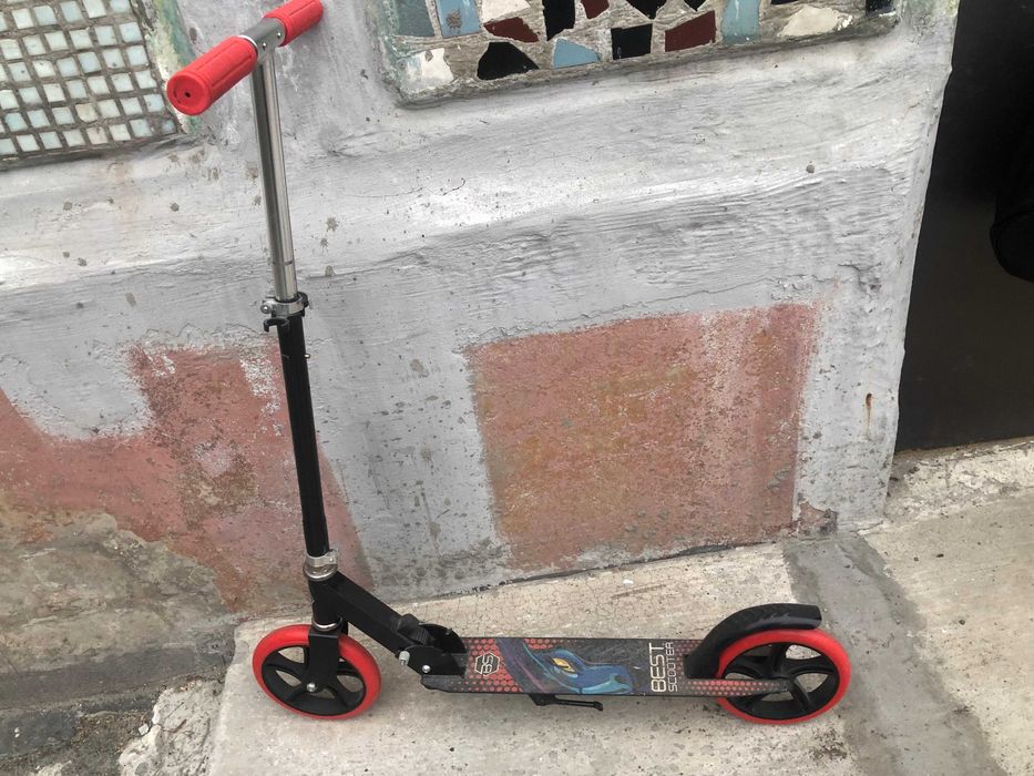 Самокат BEST SCOOTER б/у