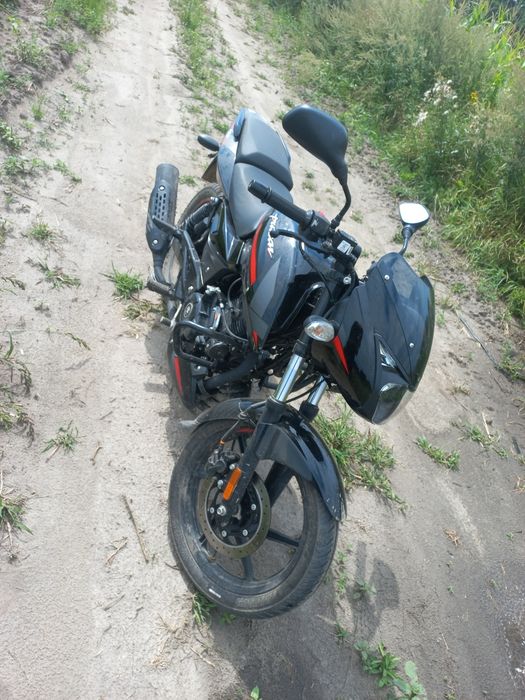 Продам пульсар 180