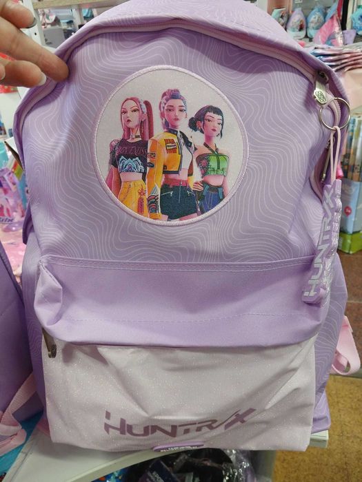 Mochila escolar lilás K-POP 43cm com separador para laptop. artigo oficial novo e embalado