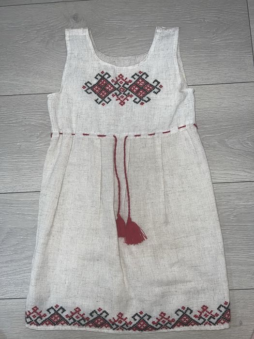 Вишиванка для дівчини, 98-104 зріст