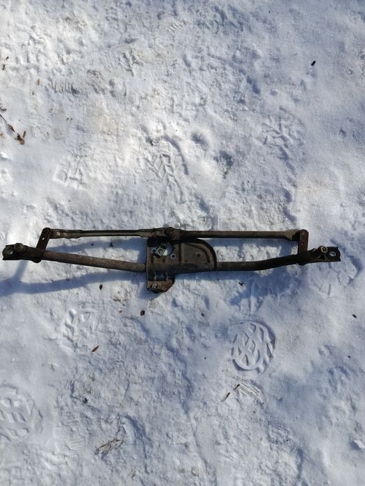 Трапеція двірників пасат б 5