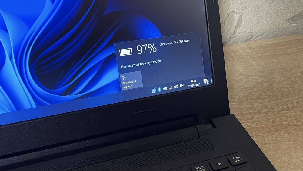 Ноутбук Lenovo B50-50 / Intel Core i3 / 3 год. акб / 512 GB SSHD / Гарний стан