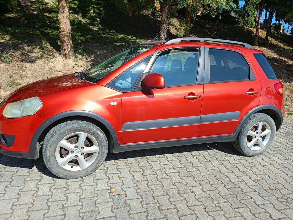 Suzuki SX4