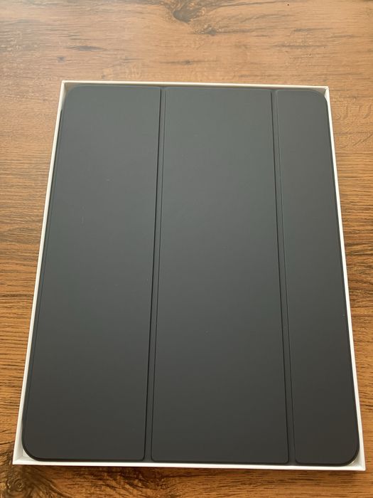 Чехол Apple Smart Folio iPad Pro 13-inch (M4) Black MWK33