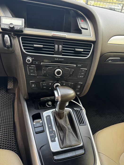 Audi A4b8 рестайлінг