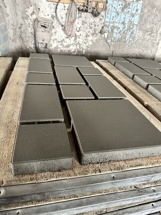 Тротуарная плитка лайнстоун . Лучшее предложение .