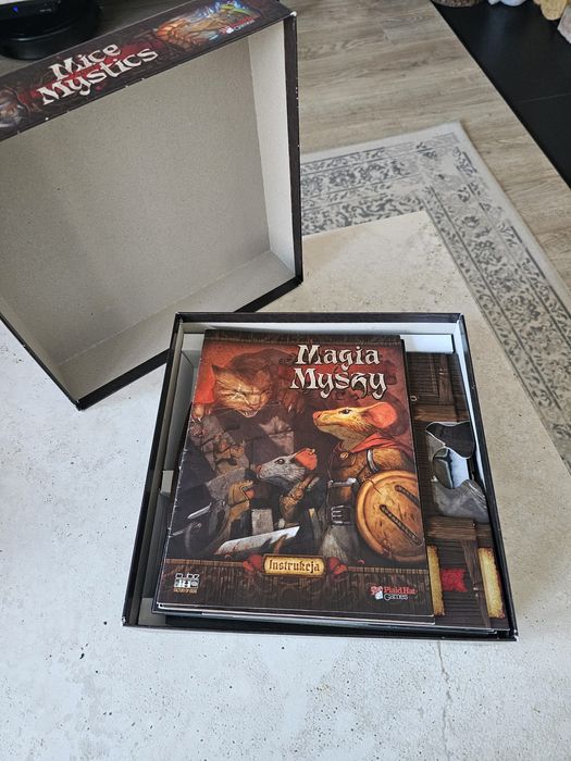 MAGIA I MYSZY, stan bdb, figurki!