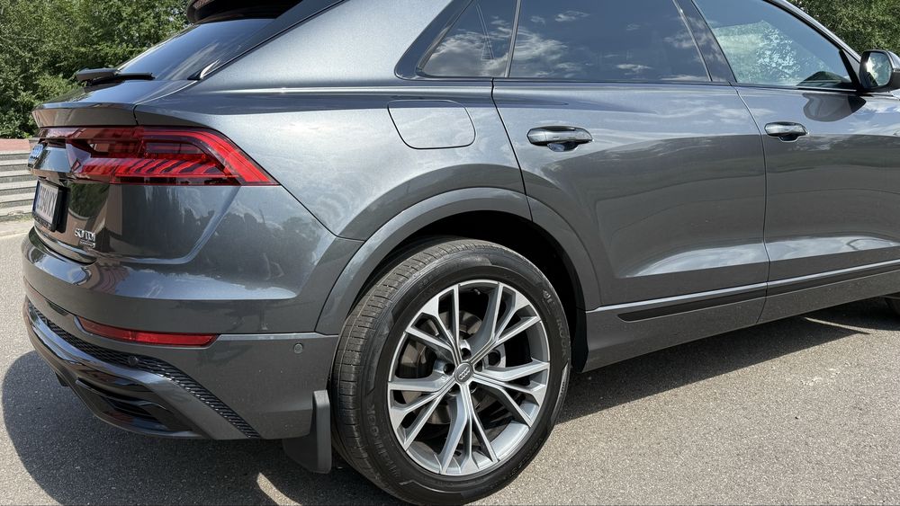 Продам Audi Q8 идела