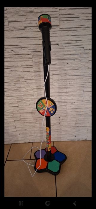 Mikrofon ze statywem Sinsay