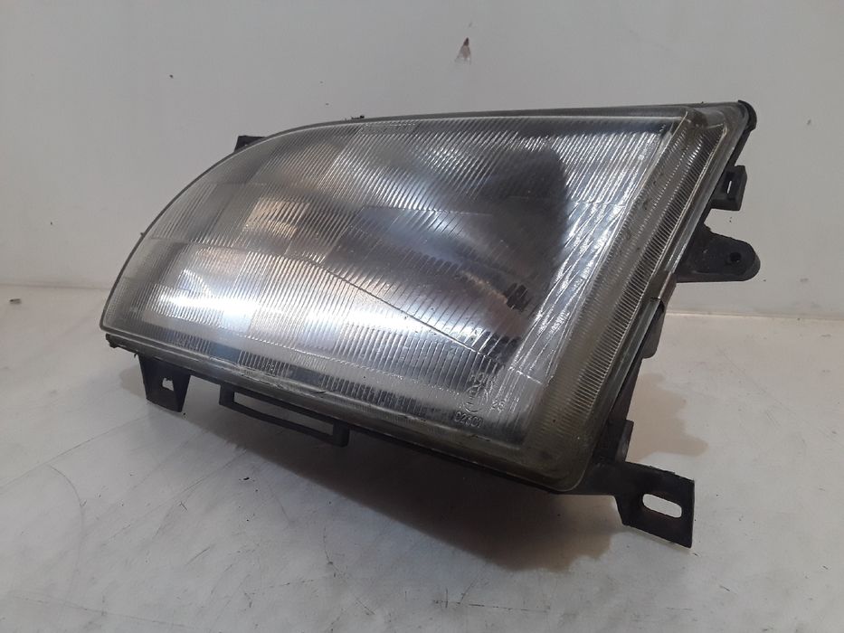 Ótica Esquerdo - FORD TRANSIT Caixa (T_ _) | 85 - 92