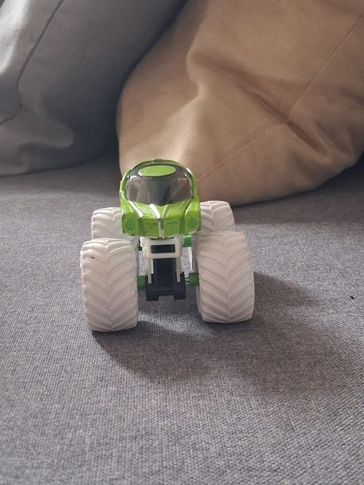 Monster track Hotwheels