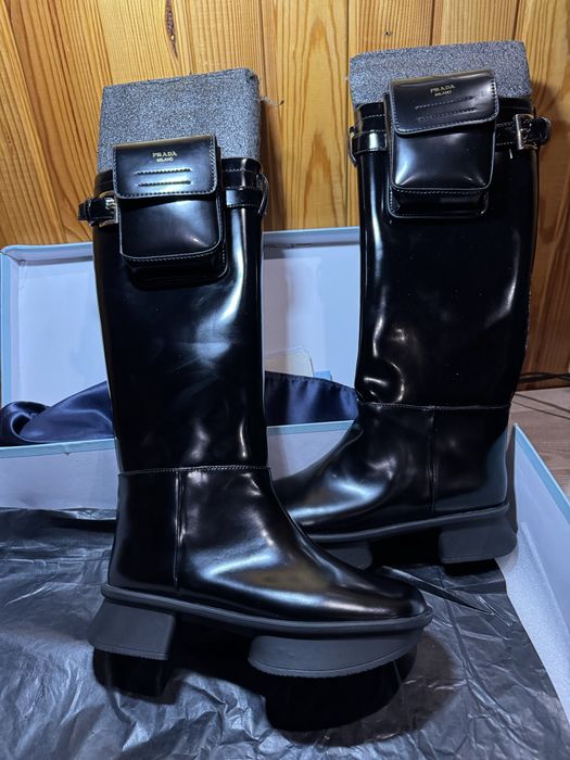 Сапоги Prada 38й розмір