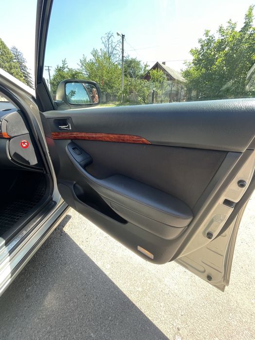 Toyota Avensis т 25, 2,2