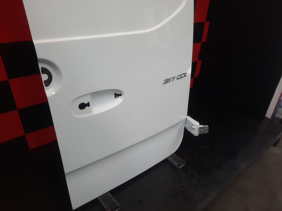 Porta da mala direita MERCEDES-BENZ Sprinter 3,5-t (907, 910)