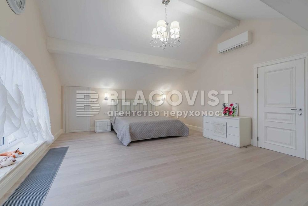 Продаж будинок 550м з ремонтом Осокорки Київ Дніпро вул Садова