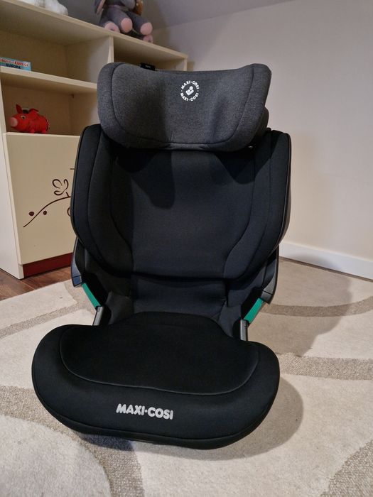 Fotelik Maxi Cosi Kore i-size 15-36kg, kupiony 2023r