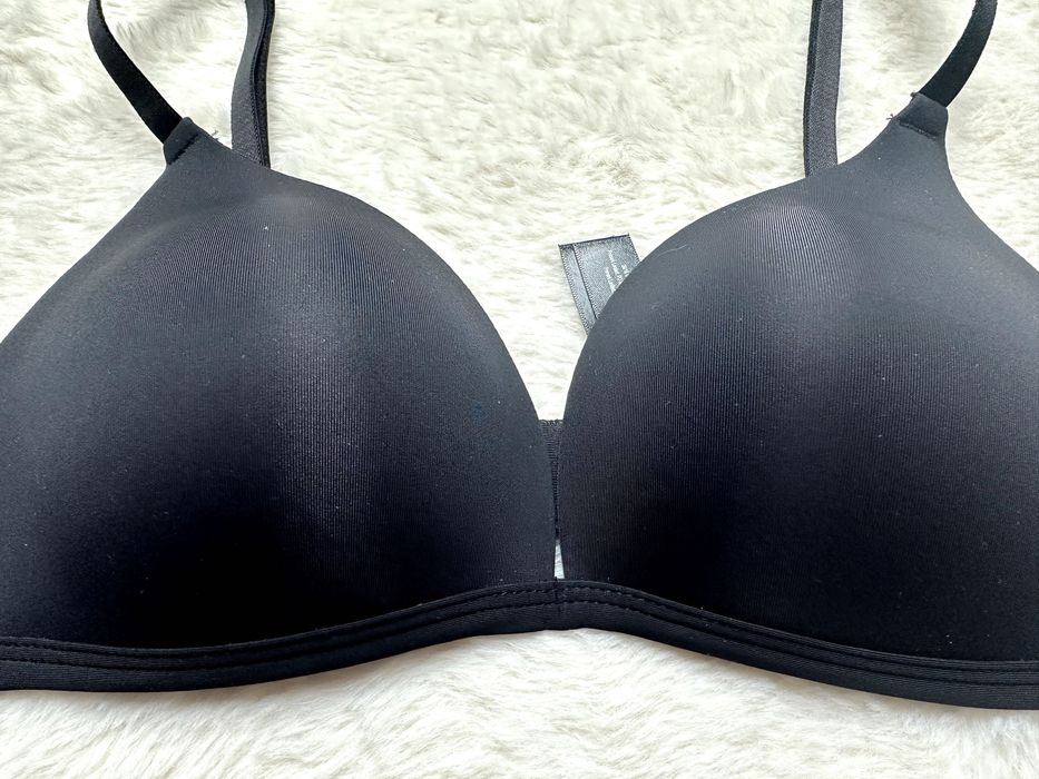 Primark czarny biustonosz profilowany 75 B